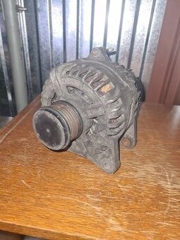 Alternátor Renault Clio III 23100012R