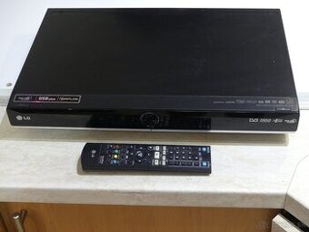 LG RHT499H – DVD rekordér s HDD 320 GB