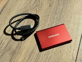 Predám Samsung Portable SSD T7 2 TB