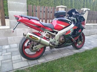 Kawasaki zx9r