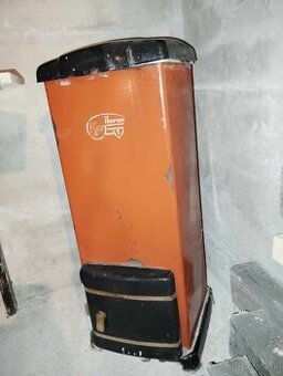 Kachle na tuhé palivo / peterky