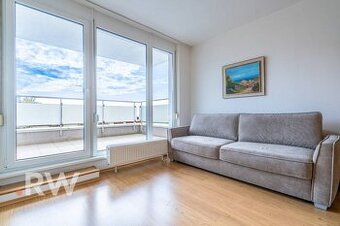 REZERVOVANÉ - VEĽKORYSÝ 2 izb. s takmer až 14 m2 TERASOU