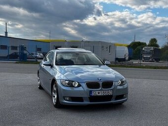 BMW E92 328i XDrive AT