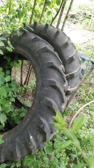 Pneumatiky na traktor