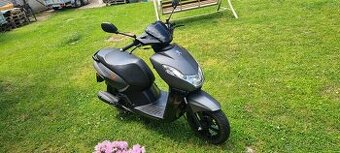 Peugeot kisbee