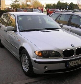 BMW 318i Touring
