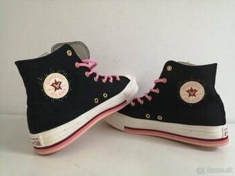 CONVERSE čierne