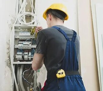 Elektrotechnik, Servisný technik - slaboprúd