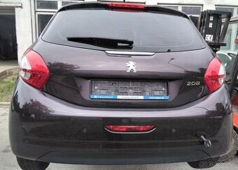 PEUGEOT 208 1.2 2013 PREDÁM DVERE, NÁRAZNÍK, piate dvere