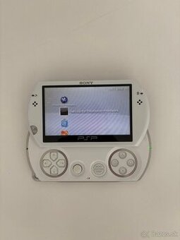 Playstation Portable GO White