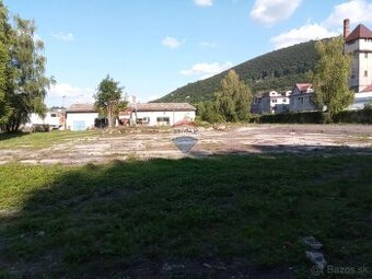 Predaj lukratívneho pozermku v blízkosti premyselného partku
