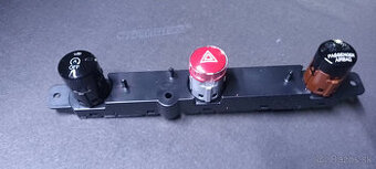 PANEL NÚDZOVÝCH SVETIEL E30496 735749471 FIAT 500 ORIGINÁL