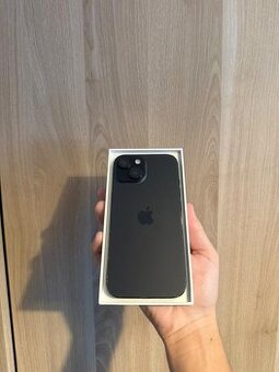 iPhone 15 Čierny
