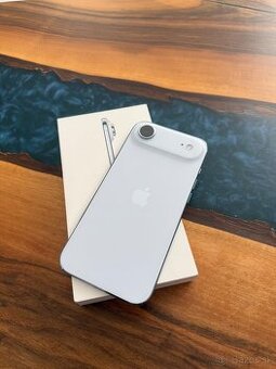 iPhone Air 256gb 100% bateria top stav