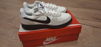 Tenisky Nike nove velk.36,vd 23.5 cm