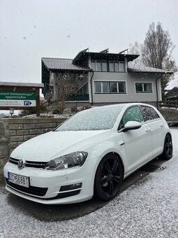 Volkswagen Golf 2.0 TDI Lounge VII