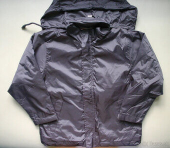 110/116 nenosená prechodná bunda,5-6 r.