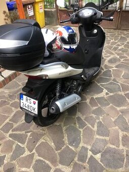 Suzuki 125