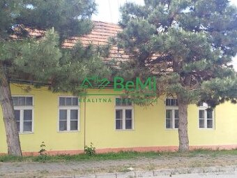 027-12-PAMA Starší dom s pozemkom v Nitre - Mlynárciach