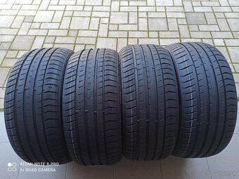 letne pneu 225/40 R18