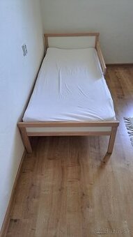 Detska postel IKEA Sniglar 160x70 cm s rostom a matracom
