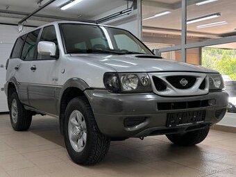 Nissan Terrano II 2.7