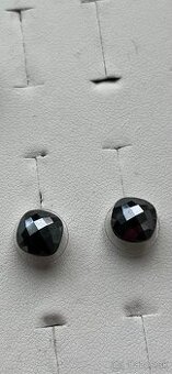 šperky swarowski, hodinky Thomas Sabo a CK, blúzky kabelky
