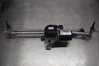 95b955113b motorcek motor na stierace porsche macan 95B