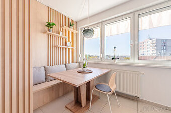 Na prenájom 2-izbový byt v centre Šamorína - 1