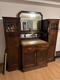 Predám starožitny sekretar parket neuscholosz