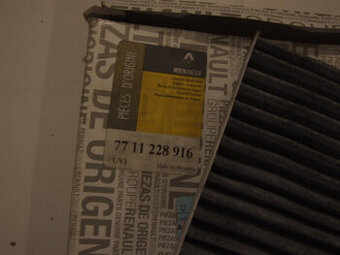 Predám kabínový filter 7711228916 na Scenic I - 1