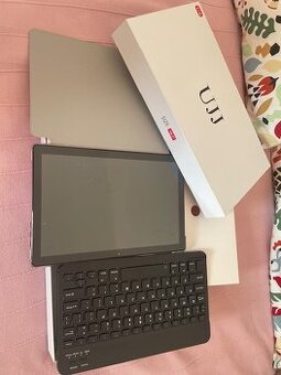 Krásny tablet UJJ U6 10 palcový 20GB/128GB +klávesnica