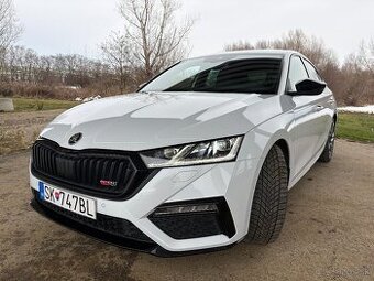 Škoda octavia 4 rs 2.0tsi