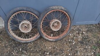 Predam dve kolesa na Jawa 550
