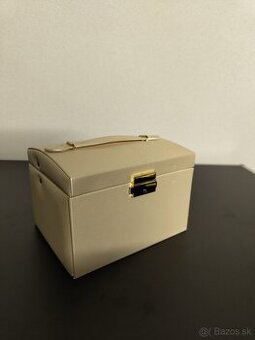 Elegantná viacúrovňová šperkovnica so zrkadlom – Krémová