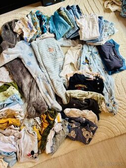 Chlapec oblecenie do pol roka cca