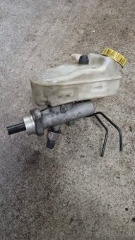 Hlavny brzdovy valec vw transporter caravelle multivan