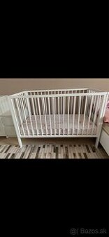 Biela detská postielka