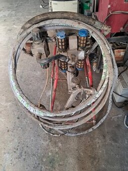 Striekacia pumpa na farbu