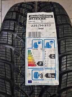 Bridgestone Blizzak 225/50 R17 94H