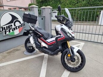 HONDA X-ADV 750 DCT