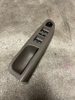 Panel ovládania okien Passat B6