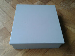 kovová krabica - 25 x 23 x 5 cm (d-š-v)