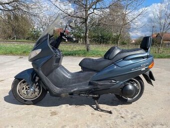 Suzuki Burgman 400