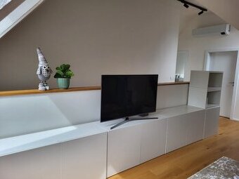 Ikea Besta TV skrinky