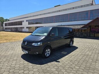 Predam volkswagen caravelle T5.1 2.0tdi long 2015 9-miest