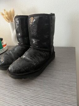 Čižmy UGG