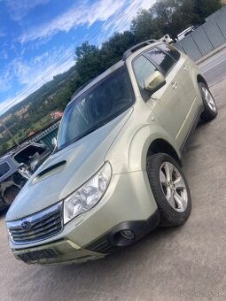 Rozpredam Subaru forester 2.0 boxer diesel 108kw 2009