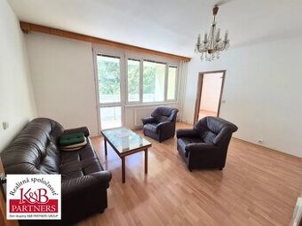 Ponúkame na predaj pekný-priestranný 4izb. byt v Trenčíne - 1