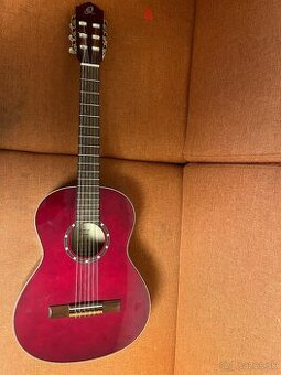 Predam gitaru 3/4 rok pouzivanu aj s obalom